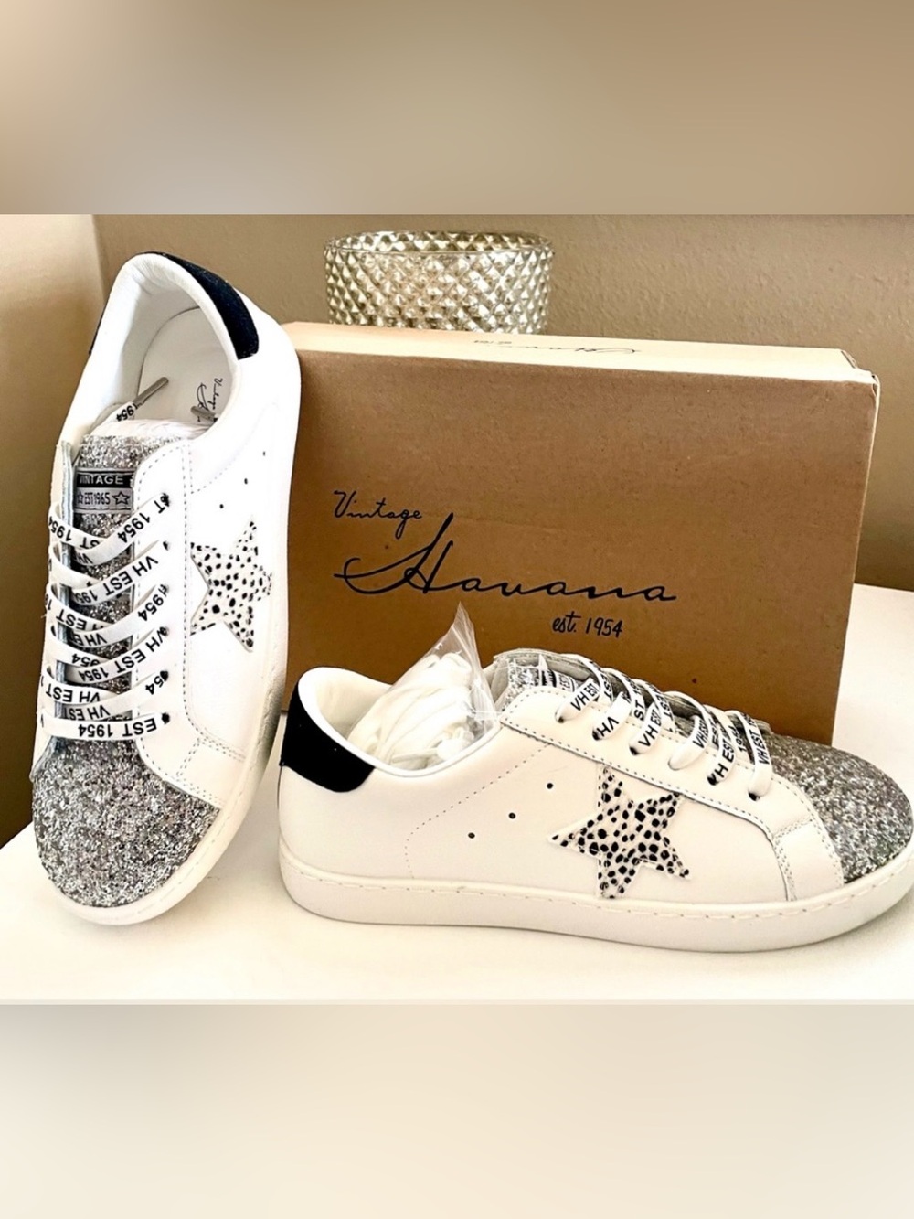 VINTAGE HAVANA Carla Cheetah Sneaker White, Black Silver Glitter, Star 8.5 NIB